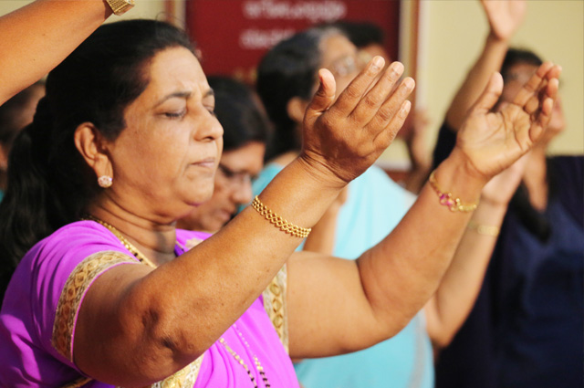 Hundreds Flocked to Anointing Prayer held by Grace Ministry in Mangalore at Prayer Center in Valachil on Friday, Jan 26th, 2018. Also, Life changing testimonies of many of the individuals created a major impact. 